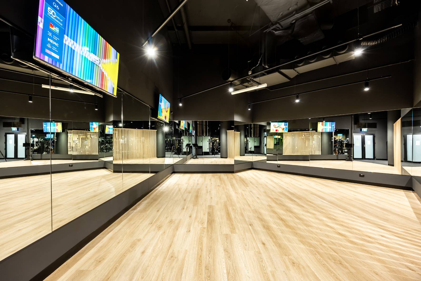 Metric - 45 Pirie-19 (1)